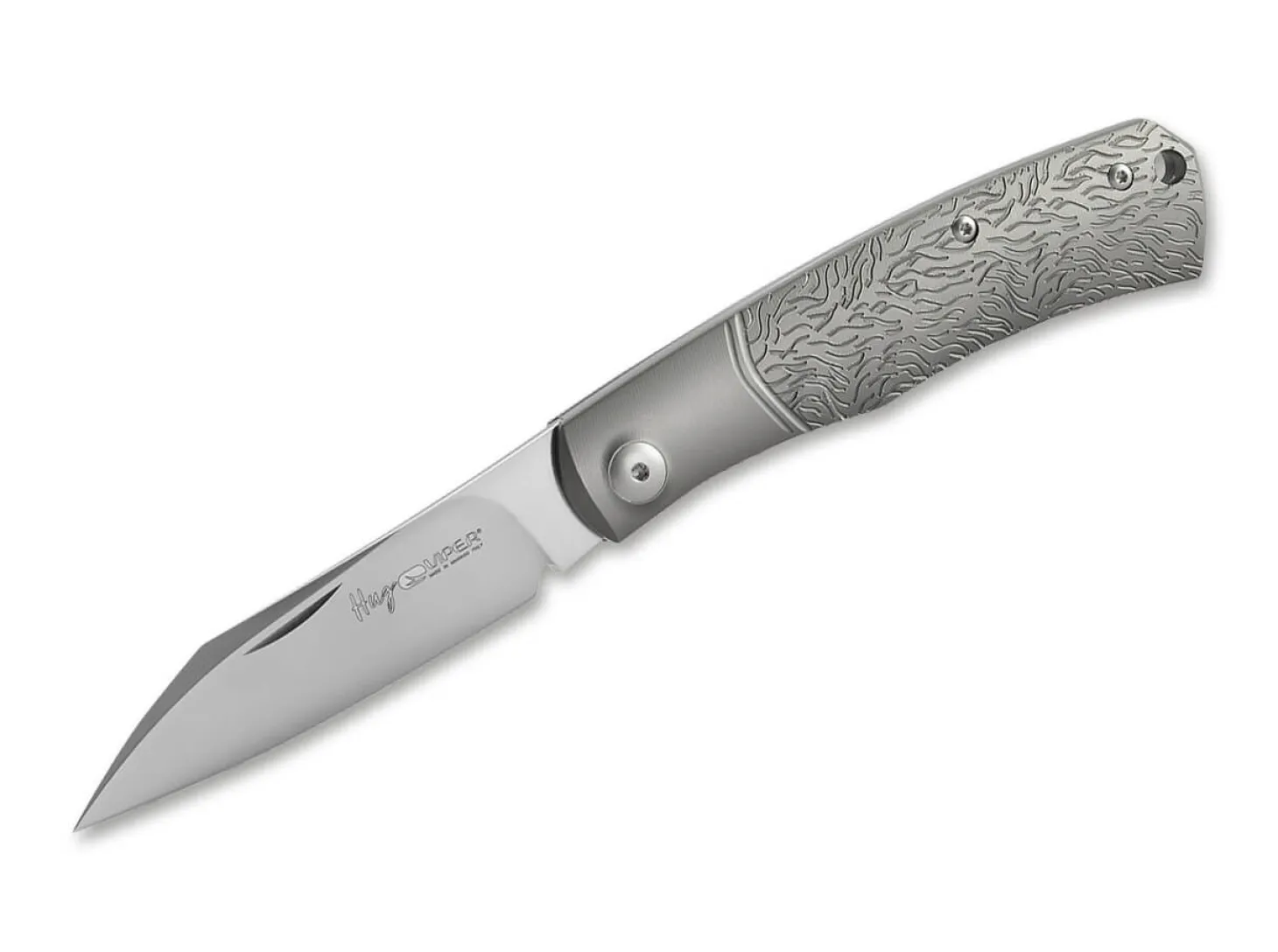 Hug Titanium Wolf
